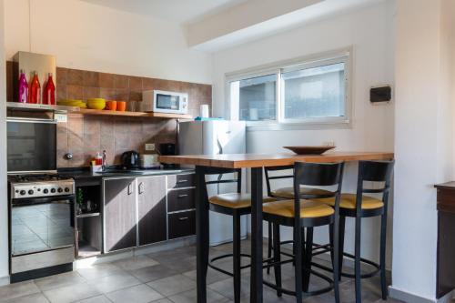 One-Bedroom Apartment with Terrace image 6
