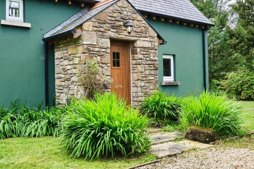 Green Gables by Escape Ordinary in Aghnablaney