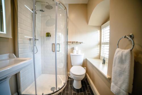 ห้องน้ำ, Deerpark Inn in เควัน