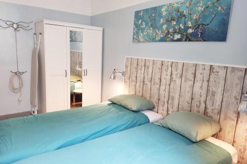 2 Room Apartment - Metro Joliette - Bright - Great Bed - Netflix - No Aircon, Marseille (Foto 10)