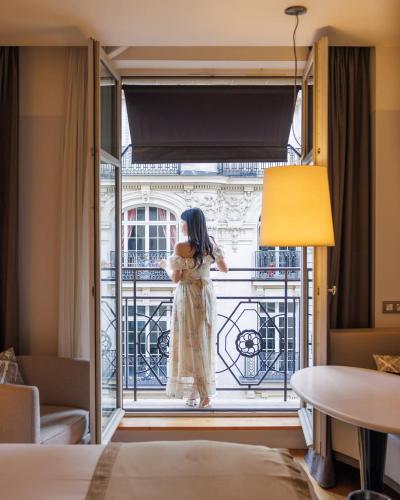 Sofitel Paris Arc De Triomphe - image 3