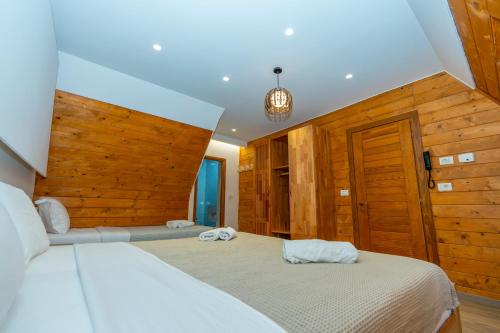 Bujtina Berishta Theth – Theth, KY