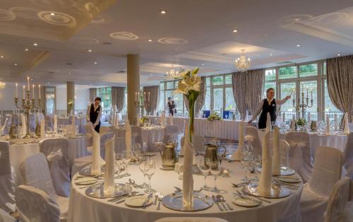 Banquet hall, Kilkenny River Court Hotel in Kilkenny