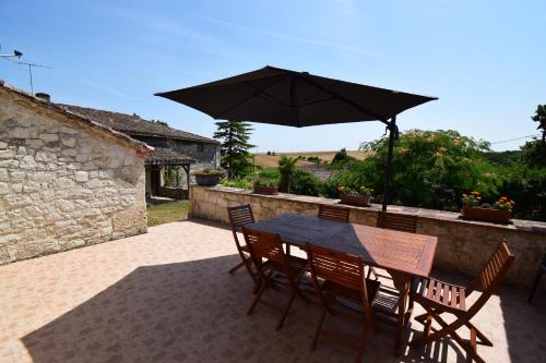 Aed, La Grange à Dondas pour 6 personnes (La Grange a Dondas pour 6 personnes) in Dondas