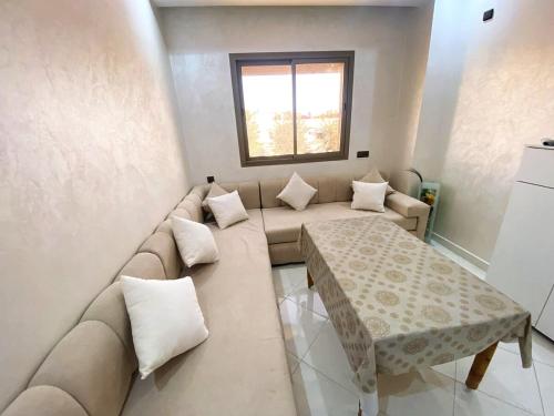 Prime Location, Budget Friendly Studio in Central in 나자