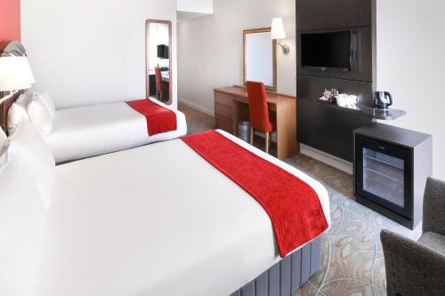 Garden Court Nelson Mandela Boulevard