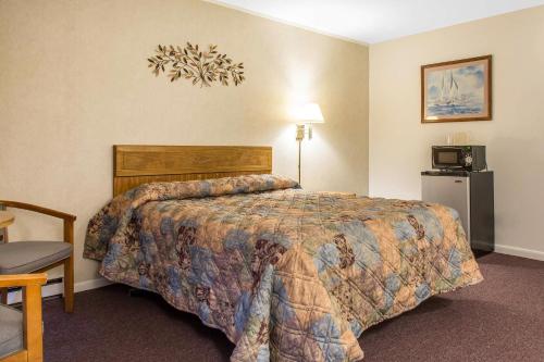 1 queen bed