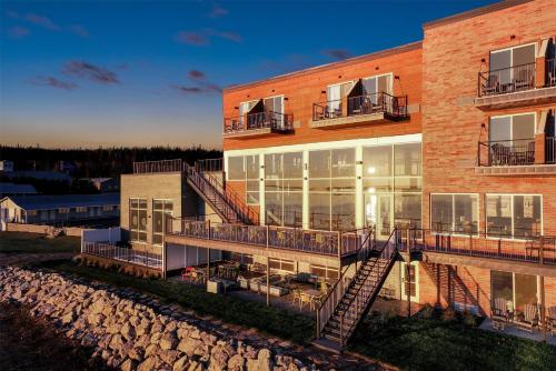 Hampton Inn by Hilton St Ignace Lakefront Mackinac - 숙소 외관