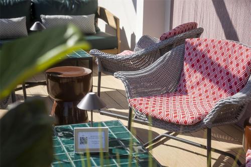 Via Sants Hotel Barcelona Tapestry Collection by Hilton - image 3