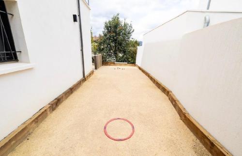 Casa Terracotta in Алош