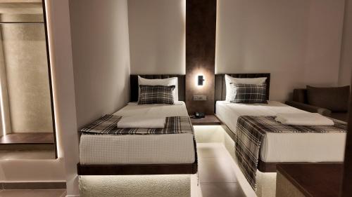 Quadruple Room with Mountain View