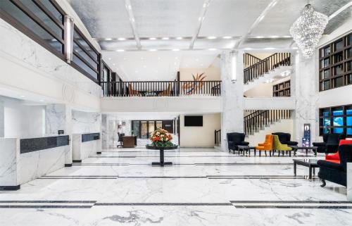 St. Mark's Hotel Bengaluru, a member of Radisson Individuals - 로비