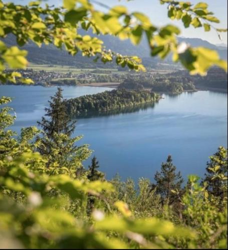 Sunshine Apartment in 濱湖法克