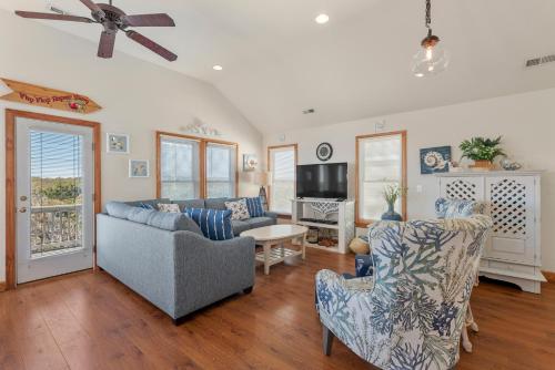 Flip Flop Inn by Village Realty