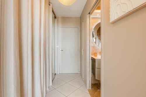 Boheme Heliopolis Sea View Apartment in the Cap dAgde Naturist Village - image 3