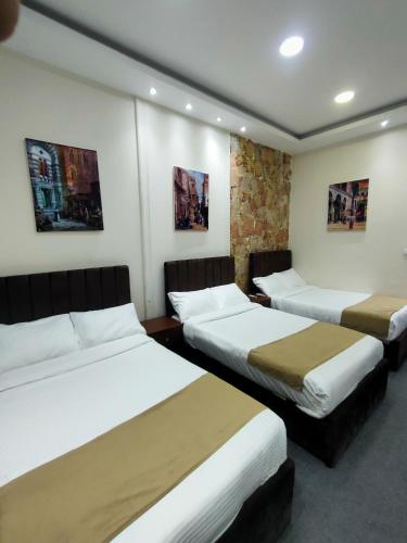 Talaat Harb Hotel - image 2