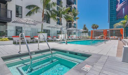 Modern 1BR Apartment with Pool, Hot Tub and Gym Access 10mins to Universal Studios, Los Angeles (Foto 9)