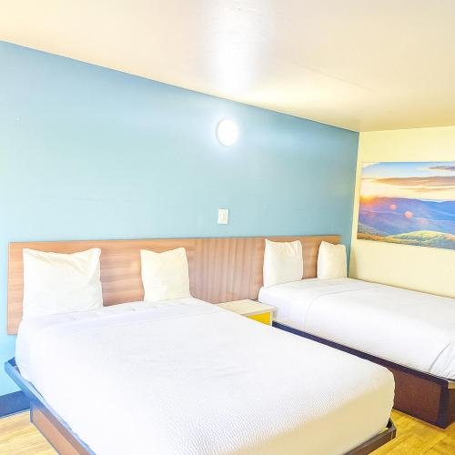Economy Inn Little Rock - image 11