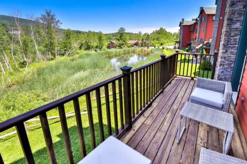 Trailside Escape 2BR Views Fireplace & Balcony - main image