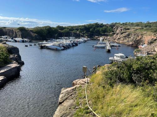 Apartment in villa, Close the to the sea, small harbour, golf course and Tylosand in Eketanga