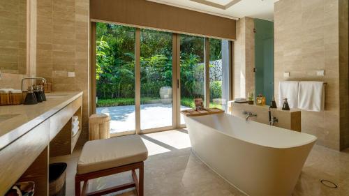 Swimming pool, The Sireya Desaru Coast - Operated by Mandarin Oriental in Desaru