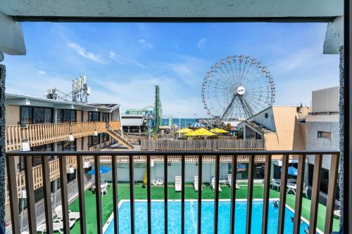 Aztec Ocean Resort - image 3