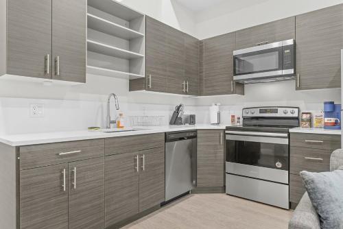 Luxury Condo l DT l Playhouse Square l Sofa Bed, Cleveland (foto 10)
