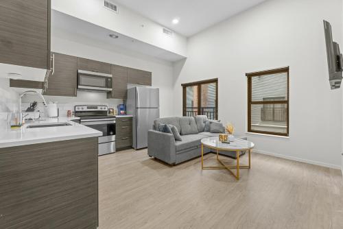 Luxury Condo l DT l Playhouse Square l Sofa Bed, Cleveland (foto 4)