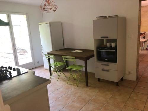 Grande maison de charme en pierre in Saint-Médard-de-Mussidan