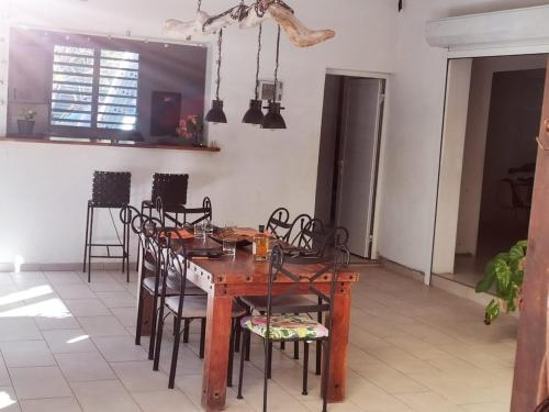 Villa CYNNE Paradis Tropical in Μπαϊ-Μαχαουλτ