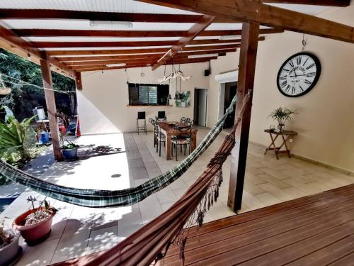 Villa CYNNE Paradis Tropical in Μπαϊ-Μαχαουλτ