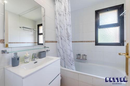 Apartment image 3