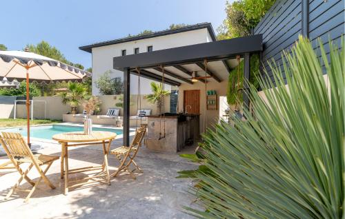 Swimming pool, Maison Piscine Proche Cassis in Gemenos
