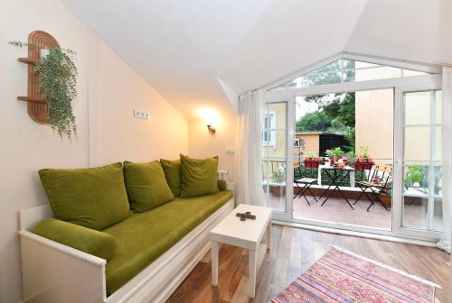 Private Terrace AC Bright Flat Galata