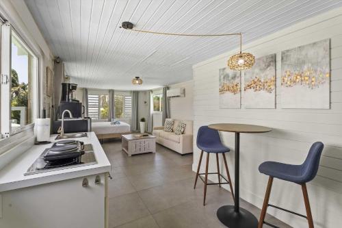 WLR5 - Studio near Palm Beach - White Lotus Retreat, Palm-Eagle Beach (foto 4)