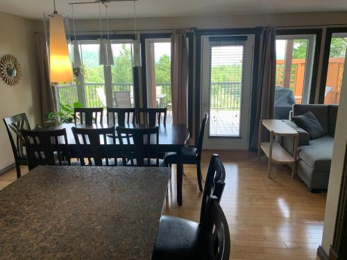 Les terrasses st aimé (Les terrasses st aime) in 聖艾美德拉克 (QC)