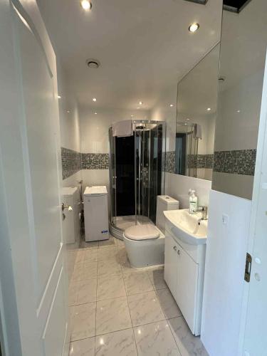 City Center Bright Studio for 3 people, Tallinn (photo 8)