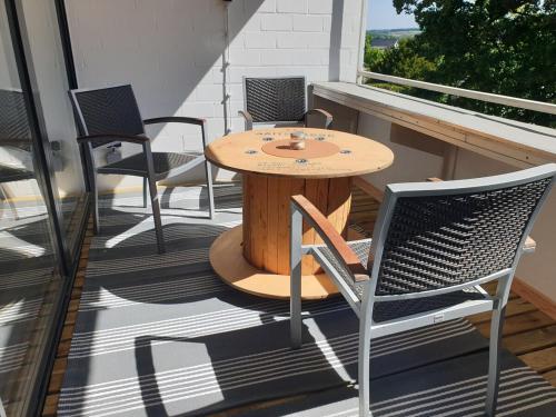 شرفة/ تراس, "Ferienwohnung am Staff-Landschaftspark" in Lemgo