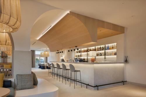 Cala Ponte, a Tribute Portfolio Hotel - 바/라운지