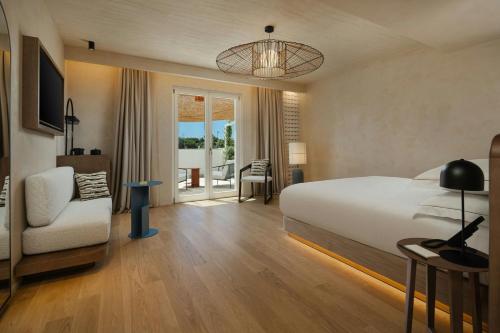 Cala Ponte, a Tribute Portfolio Hotel