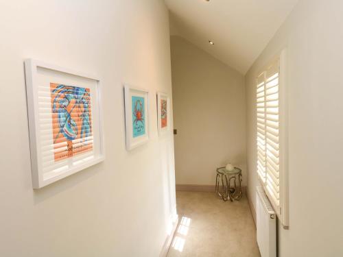 21 Alverton Street - image 8