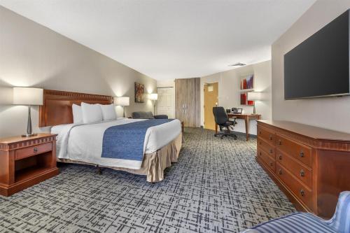 Best Western Hotel Brossard in บรอสซาร์ด (QC)