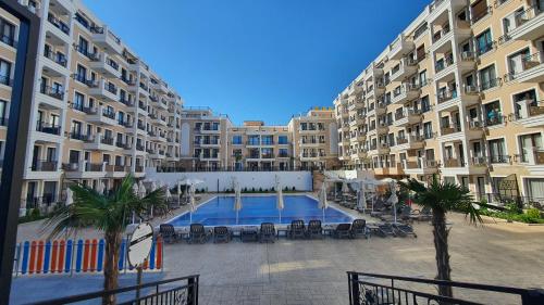 Svømmebasseng, Sunshine Rose - Sea view, Neubau, Luxus Apartment in Sveti Vlas