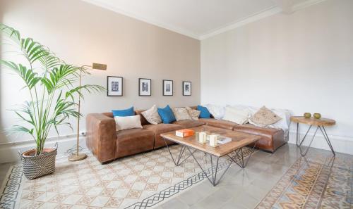 You Stylish Boutique Apartments - image 11