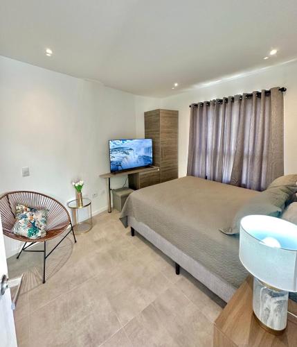 Luxury New apartment! Infinity Pool! Adults only in Brasil