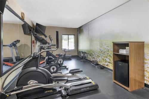 Best Western Plus Lees Summit Hotel & Suites in Lees Summit, USA