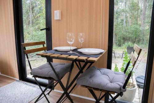 Rocky Creek Escape by Tiny Away in Neerdie