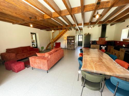 Gîte paisible sur domaine de 6 ha avec terrasse privée, proche de Loire et zoo - FR-1-381-627 (Gite paisible sur domaine de 6 ha avec terrasse privee, proche de Loire et zoo - FR-1-381-627) in กู๊ร์แซลล์ ออง ตูแรน