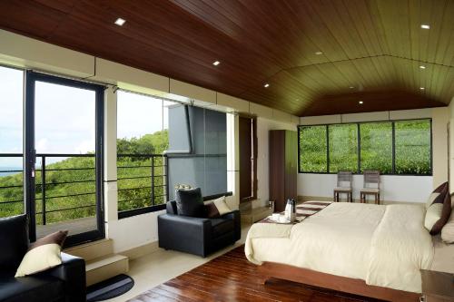 Ibex Resorts, Valparai (Tale Rock) in Valparai