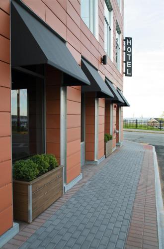 250 Main Hotel - 출입구